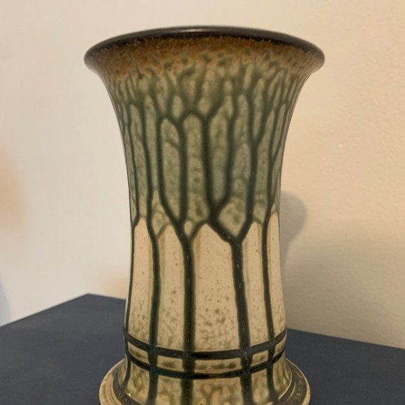 Ceramic Vase - - Picture 4 of 5